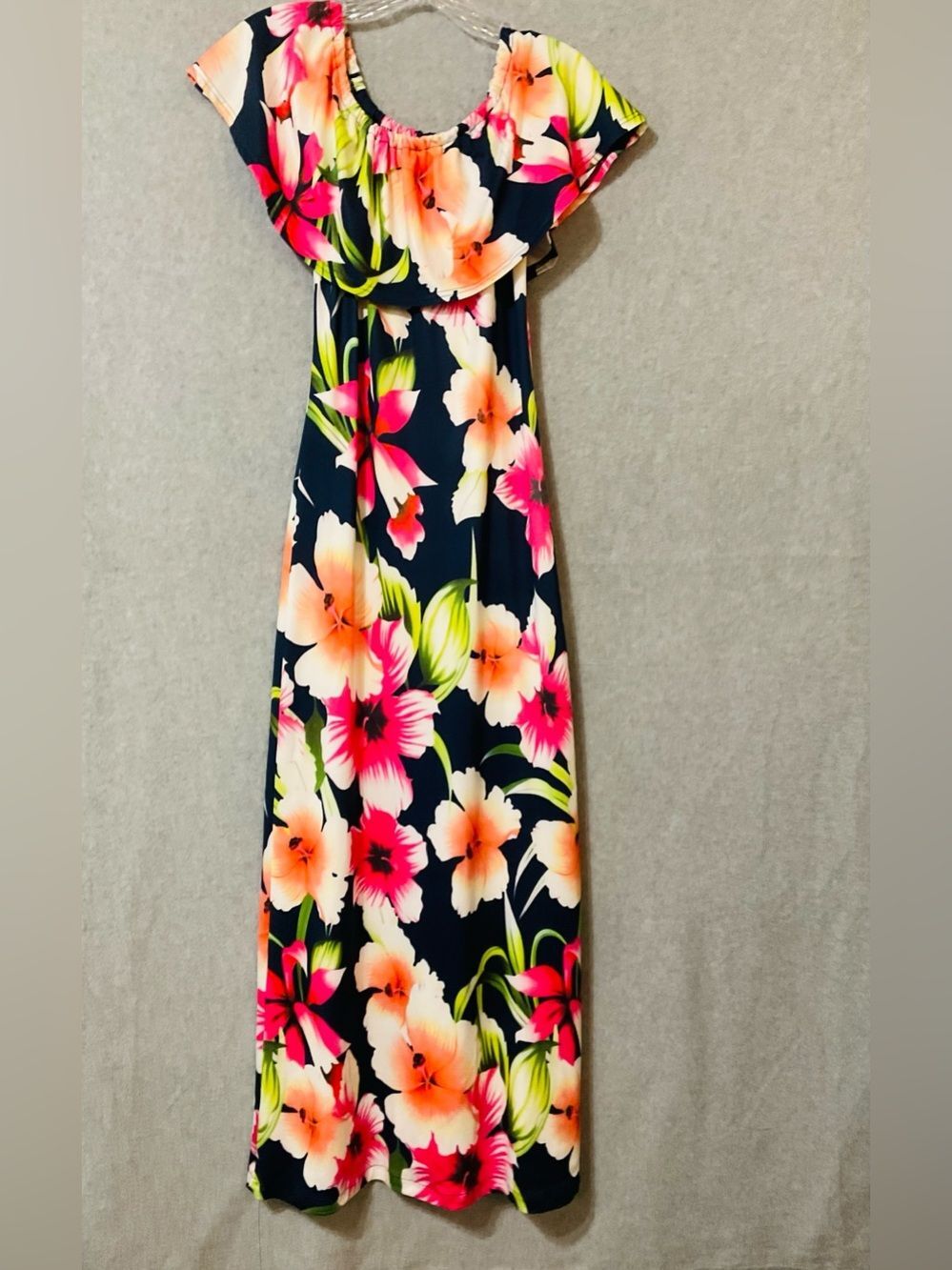 Suimiki Navy Tropical Floral Maxi Dress with Ruffle Neckline Sz S